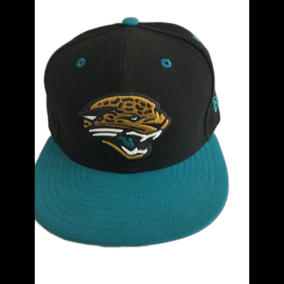 New Era Cap Hat Unisex Size 7 1/4” Color Black Jacksonville Jaguars Fitted - Picture 1 of 8
